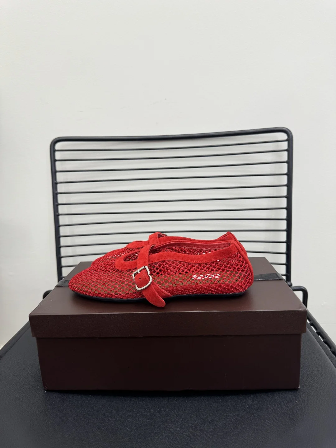 ALAIA Flats Cashmere Sheepskin Red EU35-39 B40202609110486 - Image 2