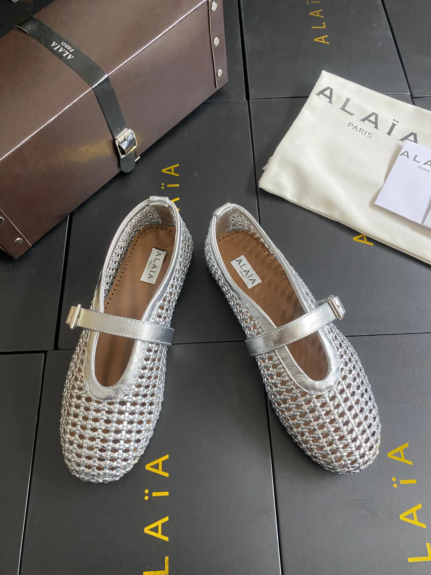 ALAIA Flats Cowhide Leather Silver-Brown EU35-41 B60202609110448 - Image 2