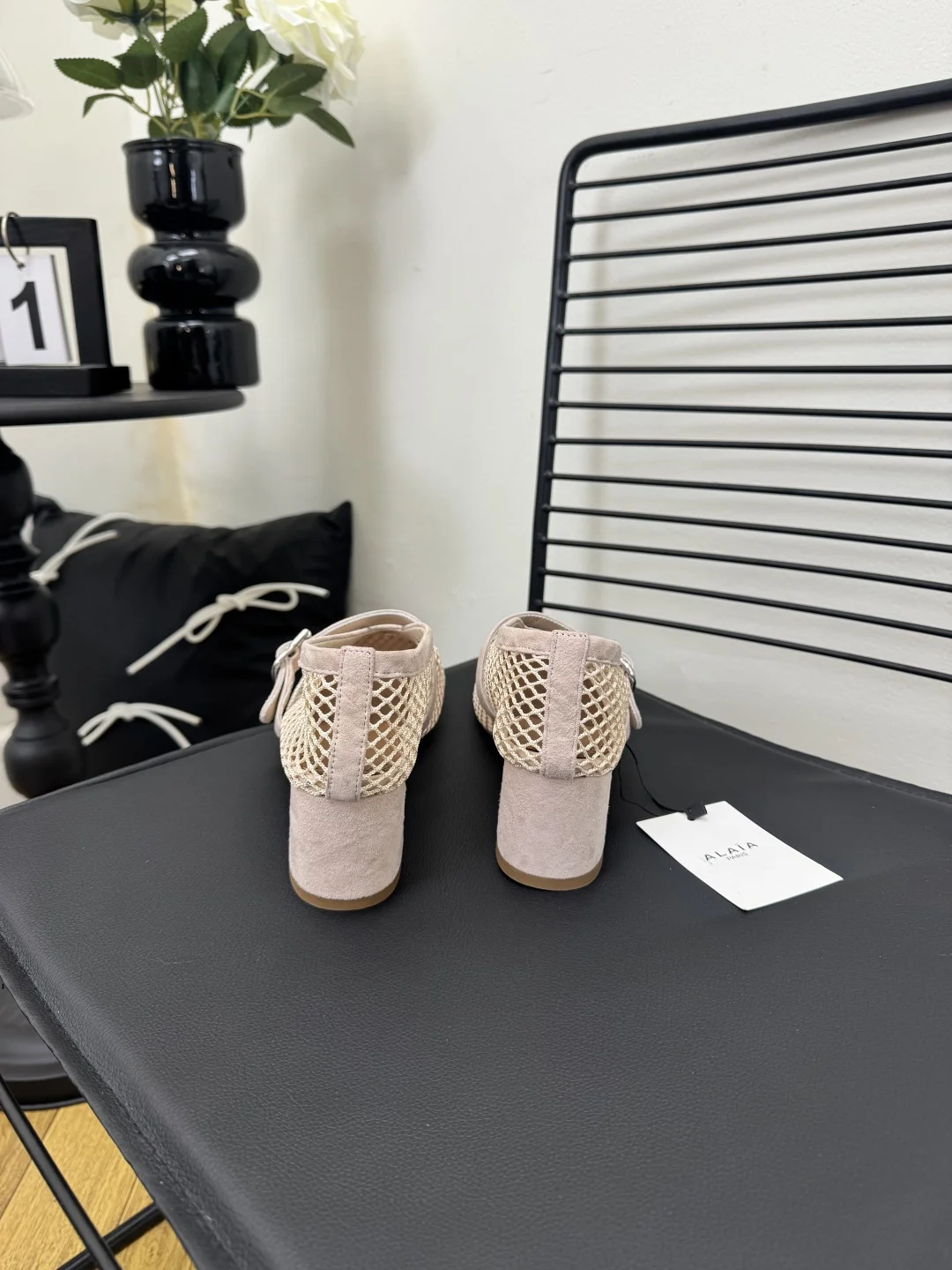 ALAIA Flats Mesh Suede Beige-Pink EU35-41 B50202609110477 - Image 2