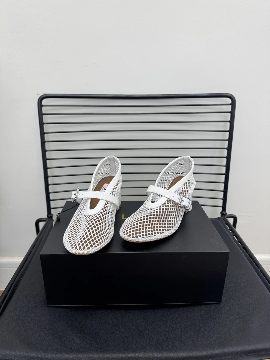 ALAIA Flats Mesh Suede White-Brown EU35-41 B50202609110479 - Image 7