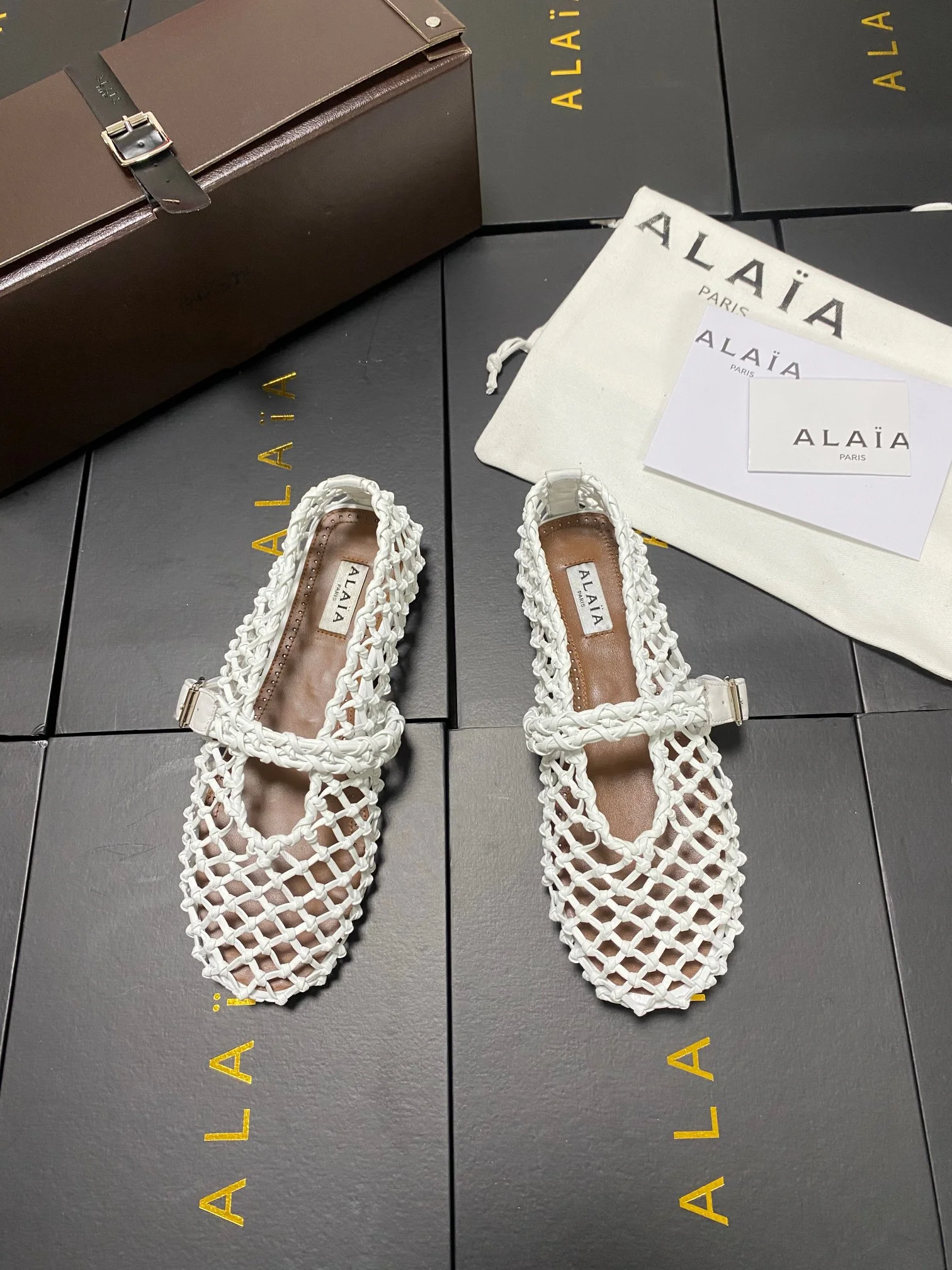 ALAIA Flats White-Brown B90202609110438 - Image 2