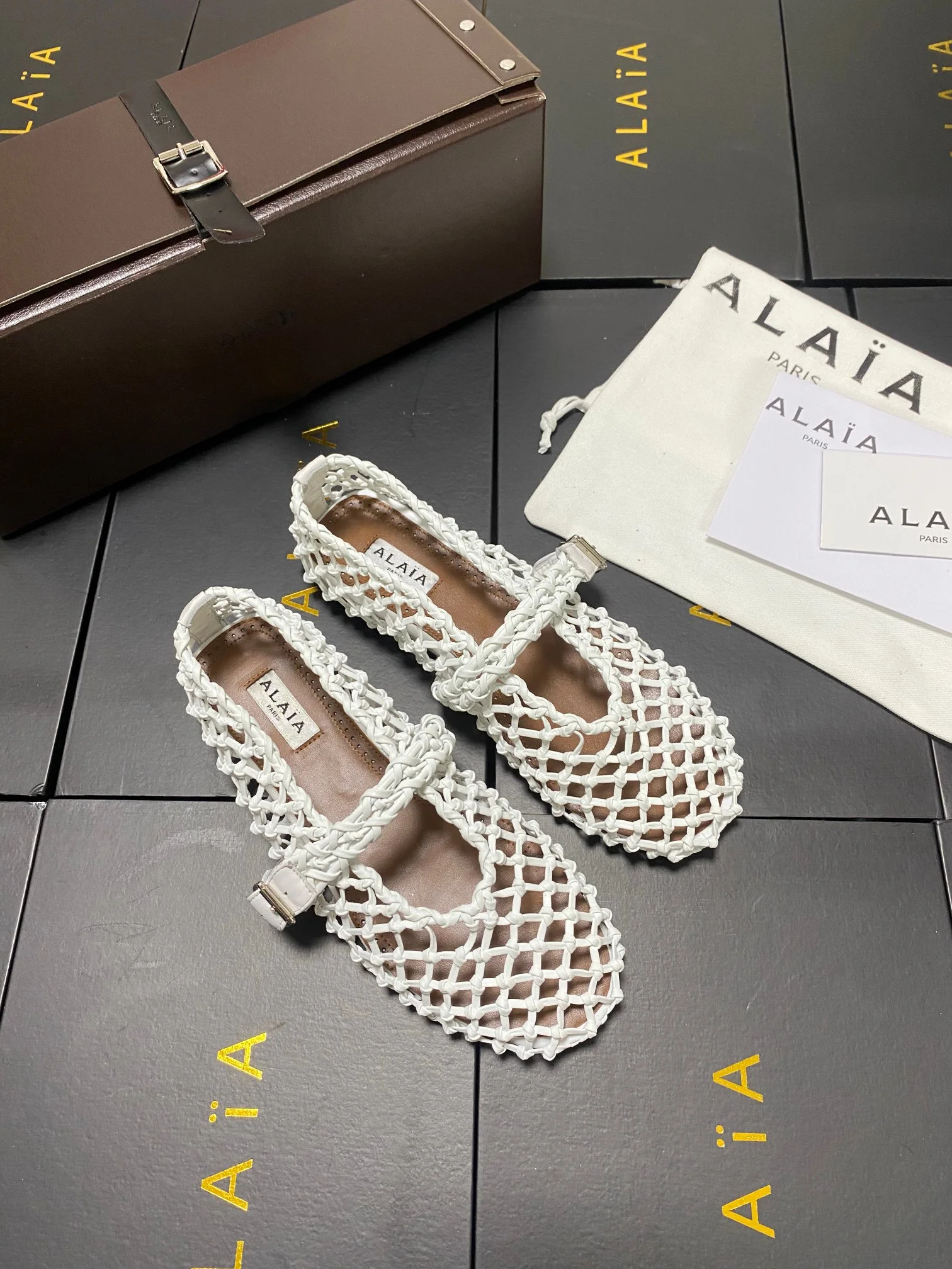 ALAIA Flats White-Brown B90202609110438 - Image 4