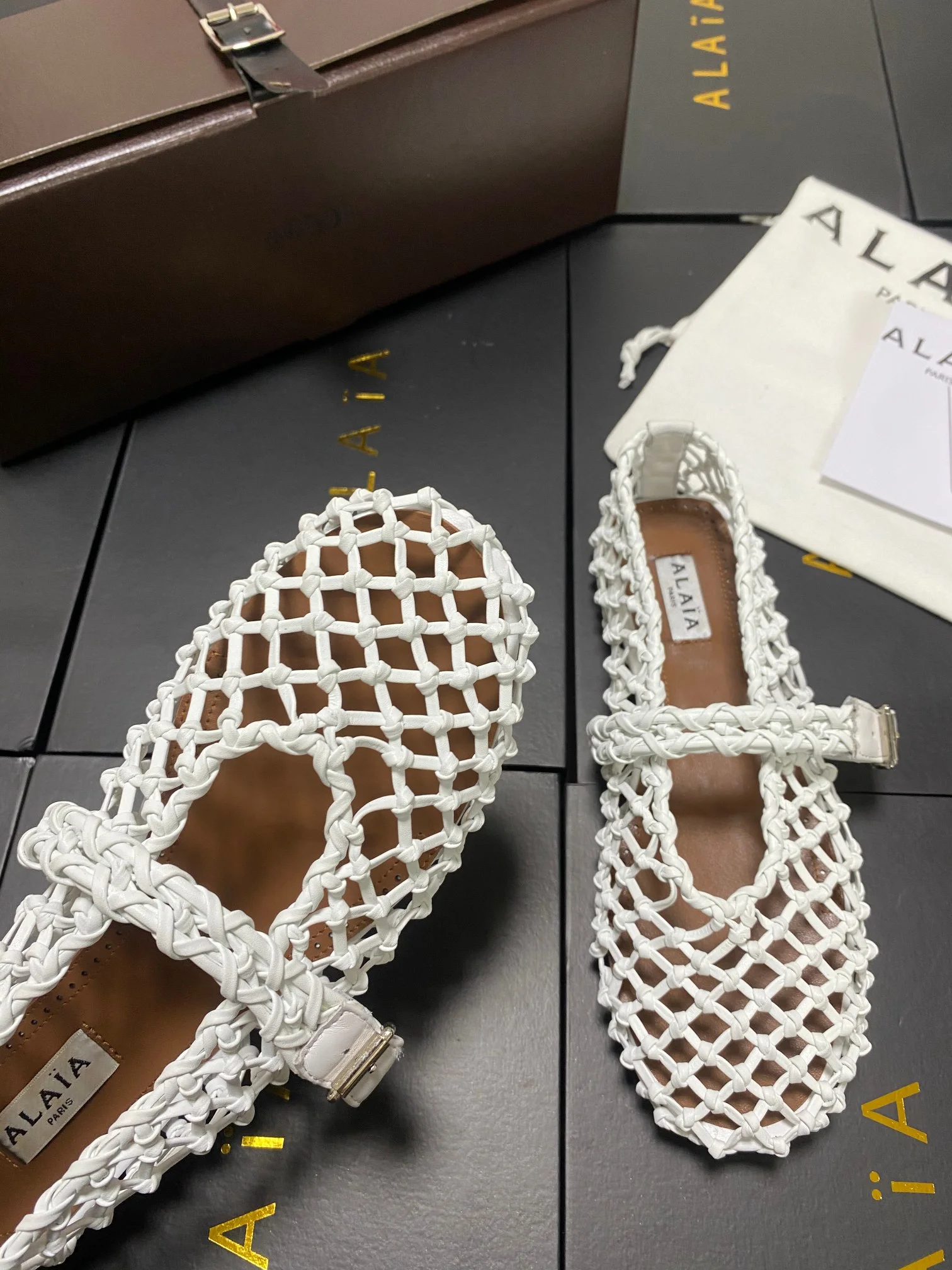 ALAIA Flats White-Brown B90202609110438 - Image 8