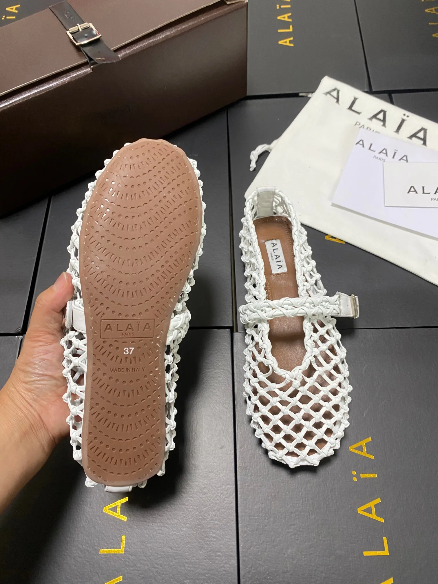 ALAIA Flats White-Brown B90202609110438 - Image 9
