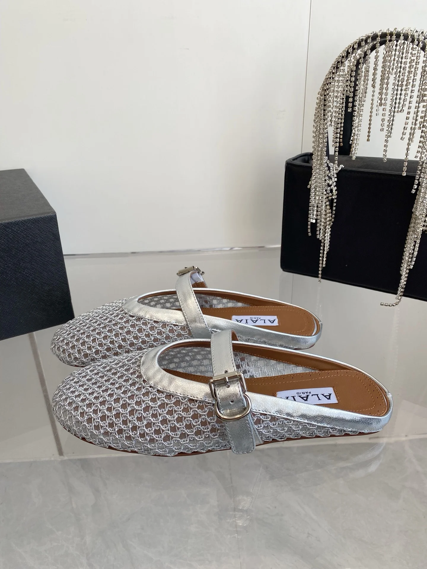 ALAIA Flats Woven Fabric Lambskin Silver EU35-39 B10202609110499 - Image 2