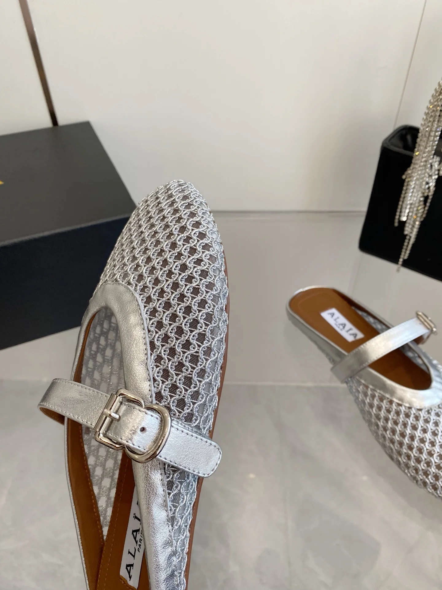 ALAIA Flats Woven Fabric Lambskin Silver EU35-39 B10202609110499 - Image 6