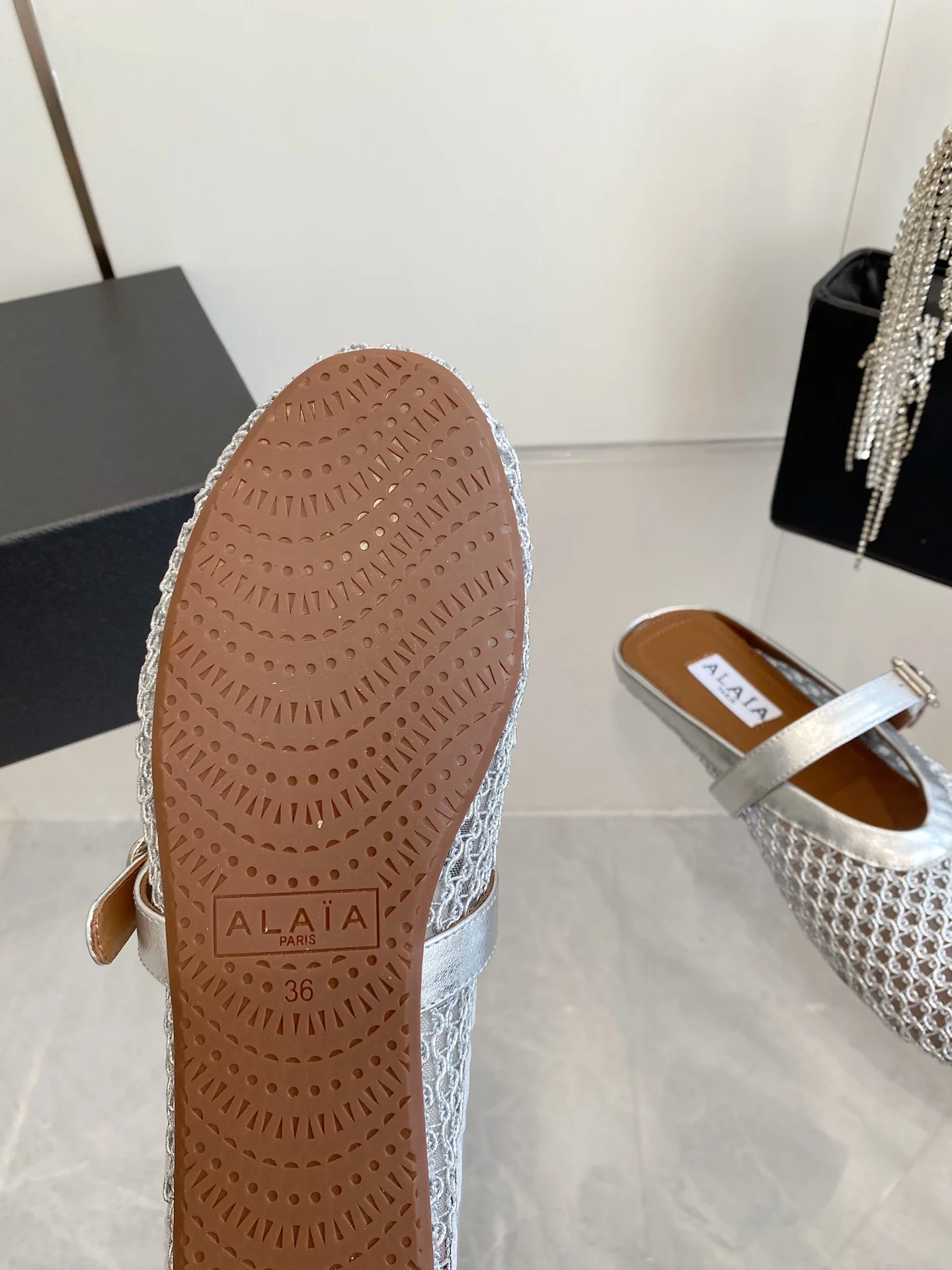 ALAIA Flats Woven Fabric Lambskin Silver EU35-39 B10202609110499 - Image 9