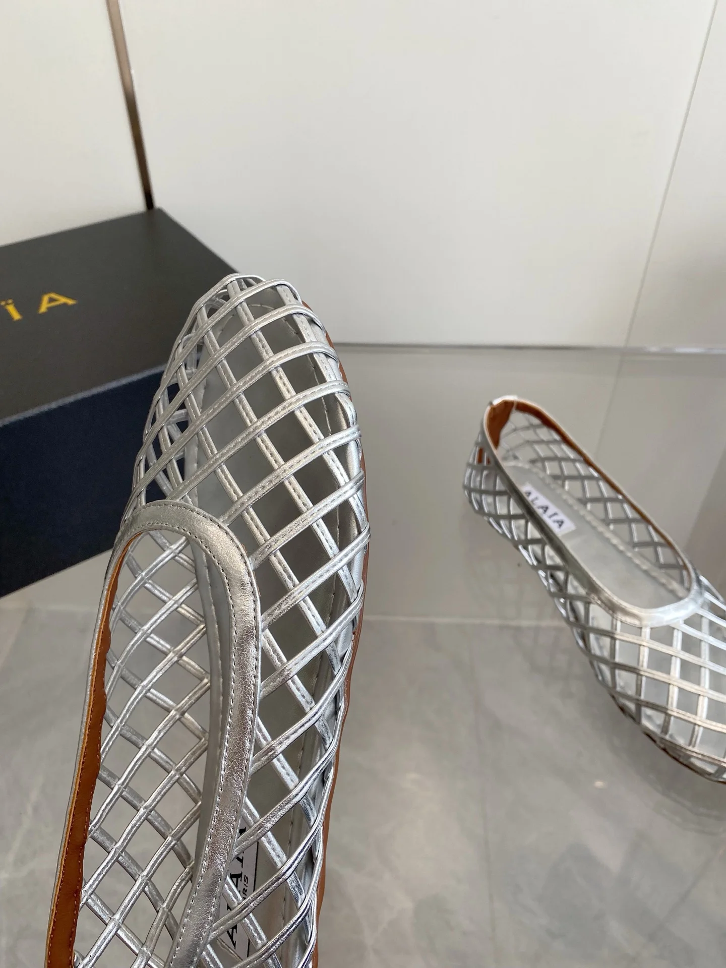 ALAIA Flats Woven Fabric Silver-Brown EU35-41 D1202609110502 - Image 6
