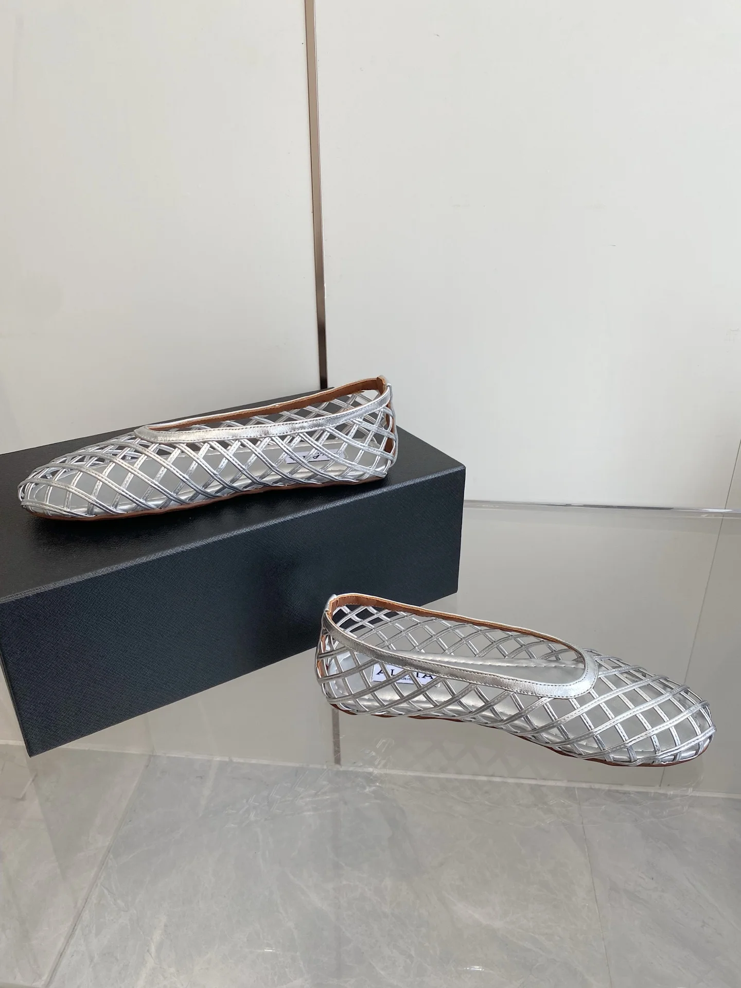 ALAIA Flats Woven Fabric Silver-Brown EU35-41 D1202609110502 - Image 8
