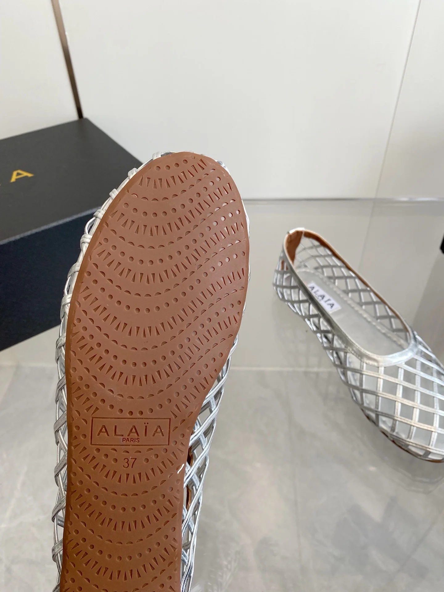 ALAIA Flats Woven Fabric Silver-Brown EU35-41 D1202609110502 - Image 9