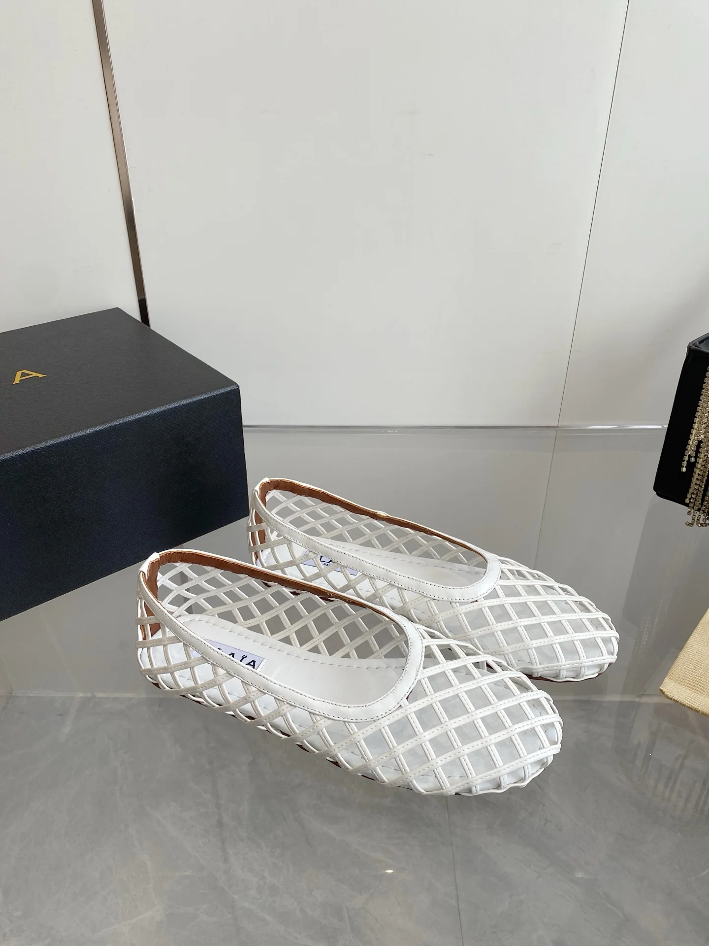 ALAIA Flats Woven Fabric White-Brown EU35-39 B60202609110506 - Image 2