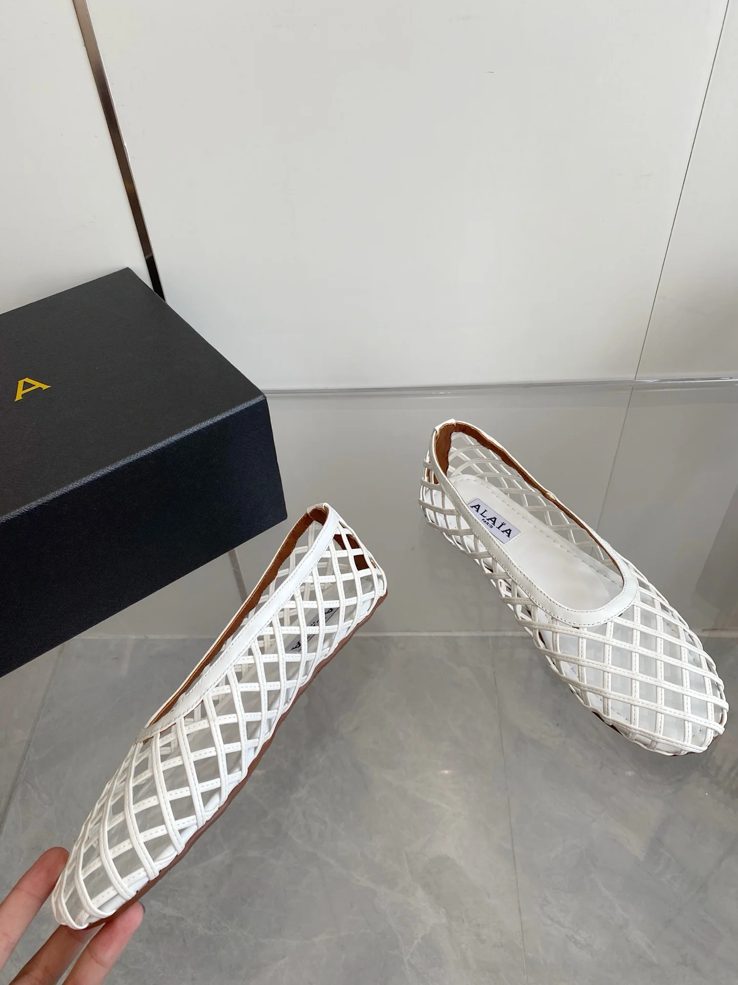 ALAIA Flats Woven Fabric White-Brown EU35-39 B60202609110506 - Image 3