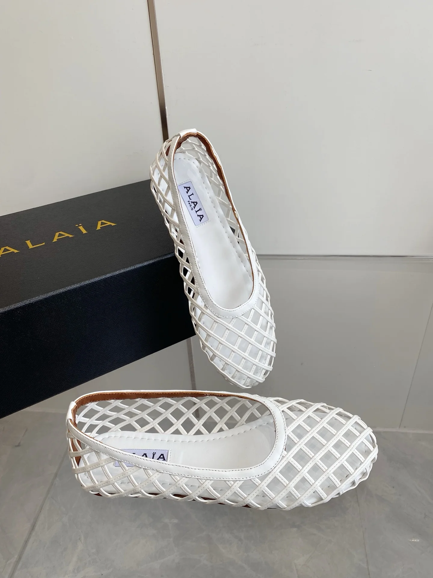 ALAIA Flats Woven Fabric White-Brown EU35-39 B60202609110506 - Image 7