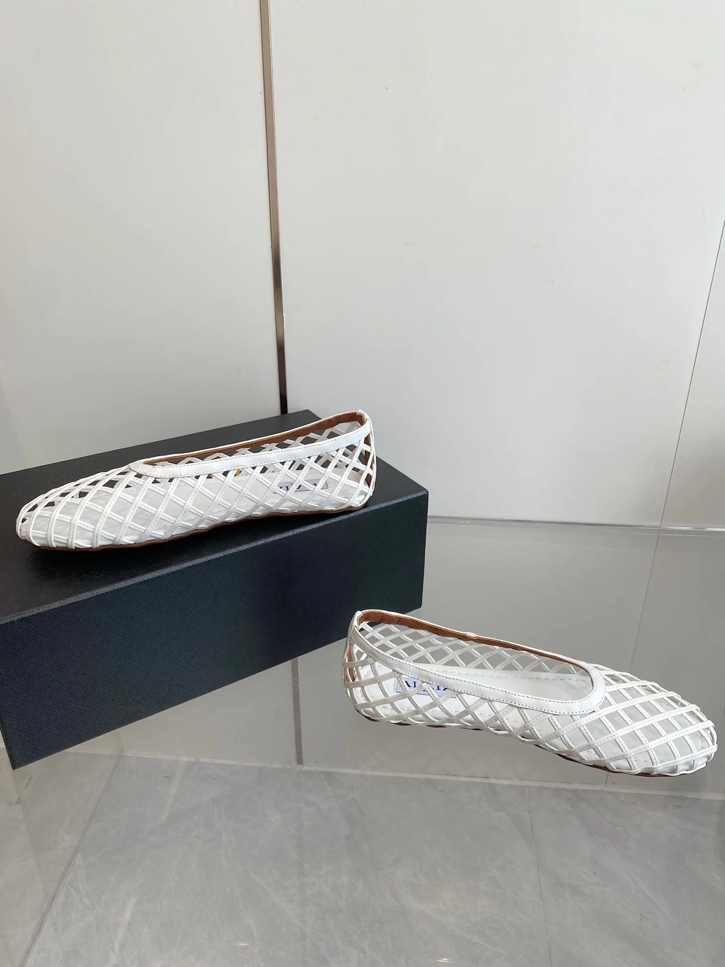 ALAIA Flats Woven Fabric White-Brown EU35-39 B60202609110506 - Image 8