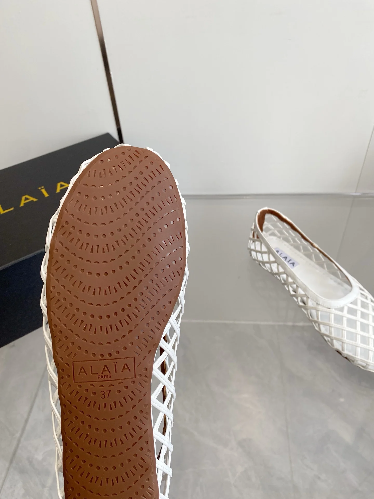ALAIA Flats Woven Fabric White-Brown EU35-39 B60202609110506 - Image 9