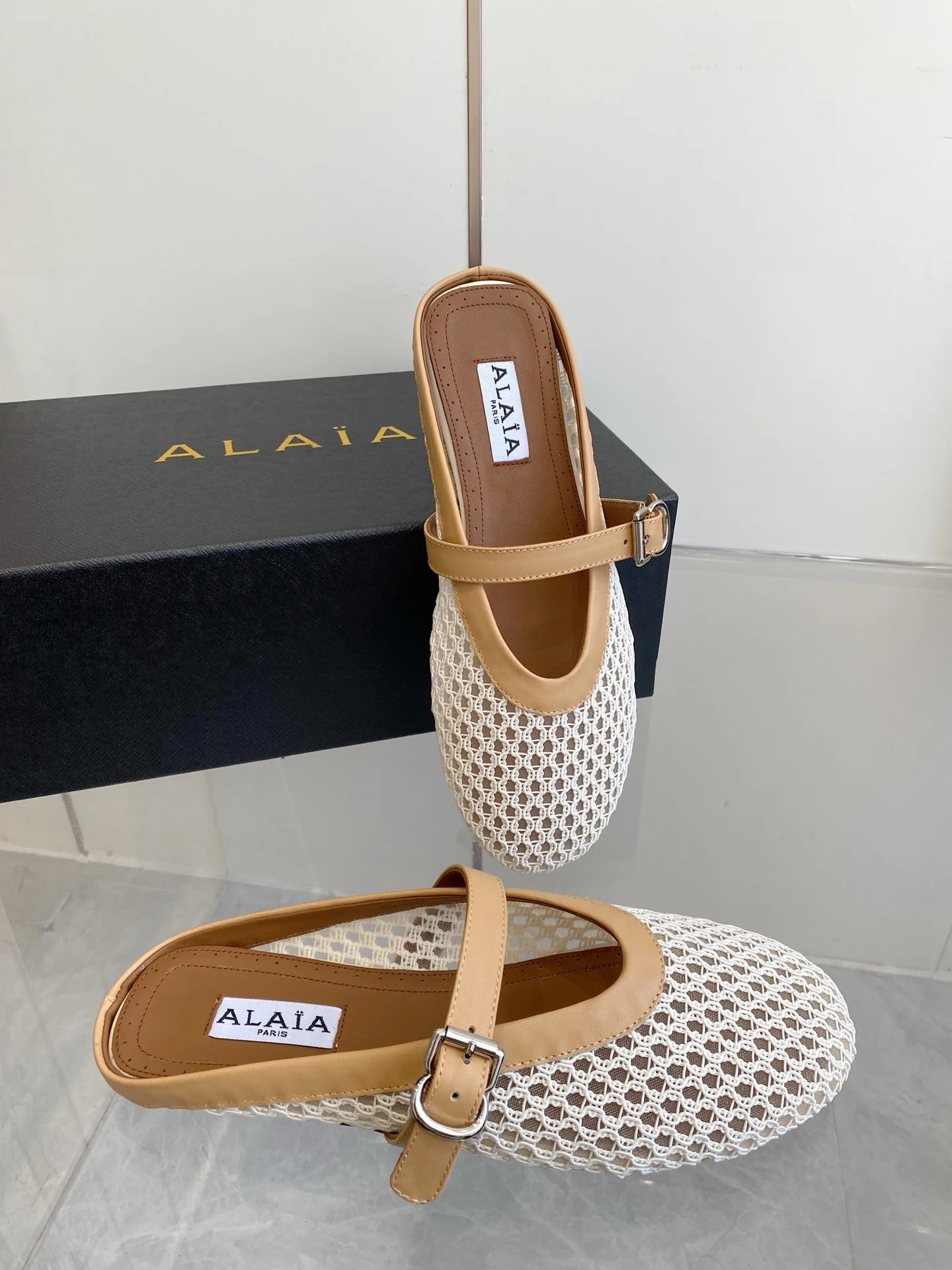 ALAIA Flats Woven Fabric White-Tan EU35-39 B10202609110496 - Image 6