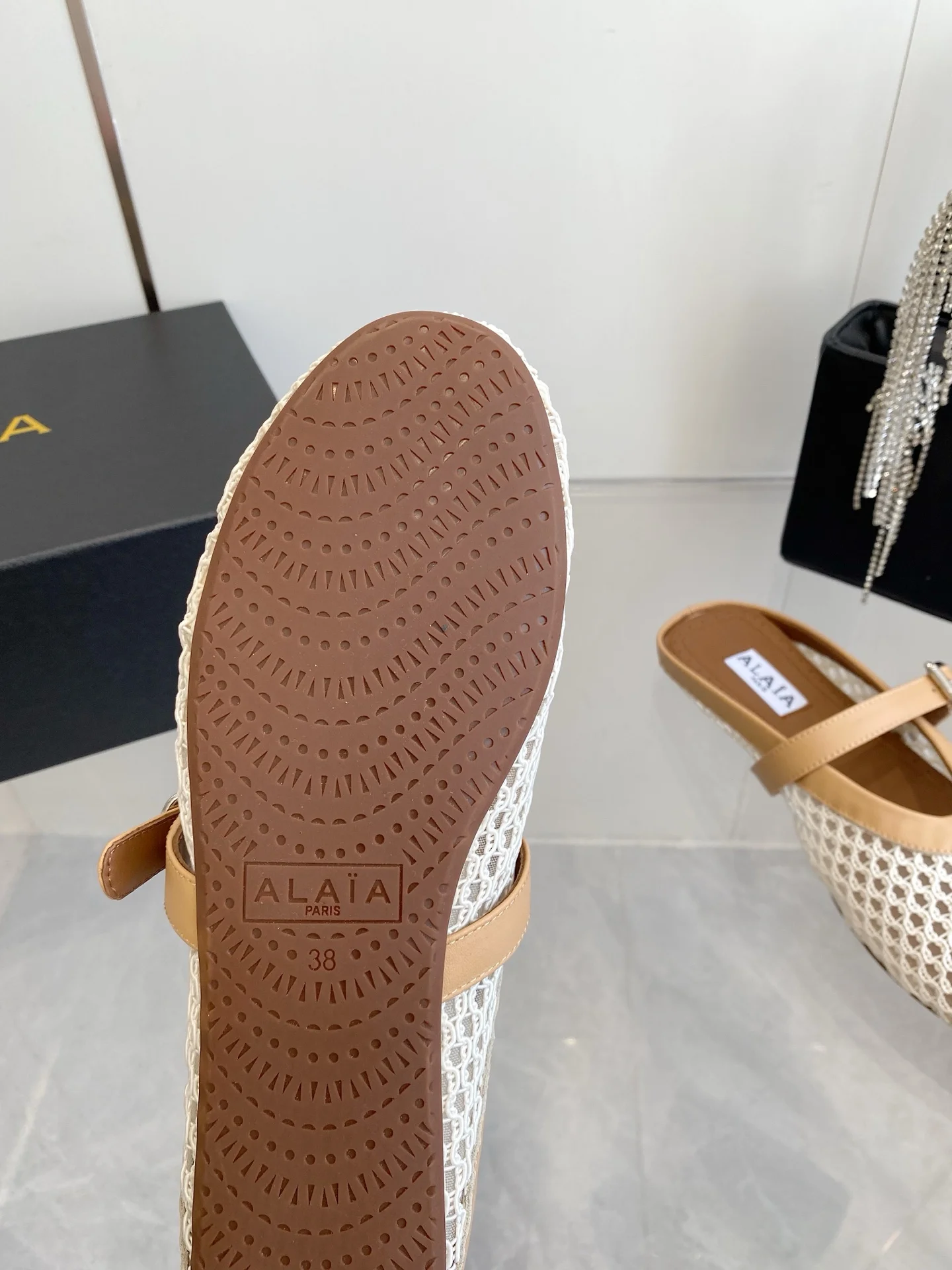 ALAIA Flats Woven Fabric White-Tan EU35-39 B10202609110496 - Image 9