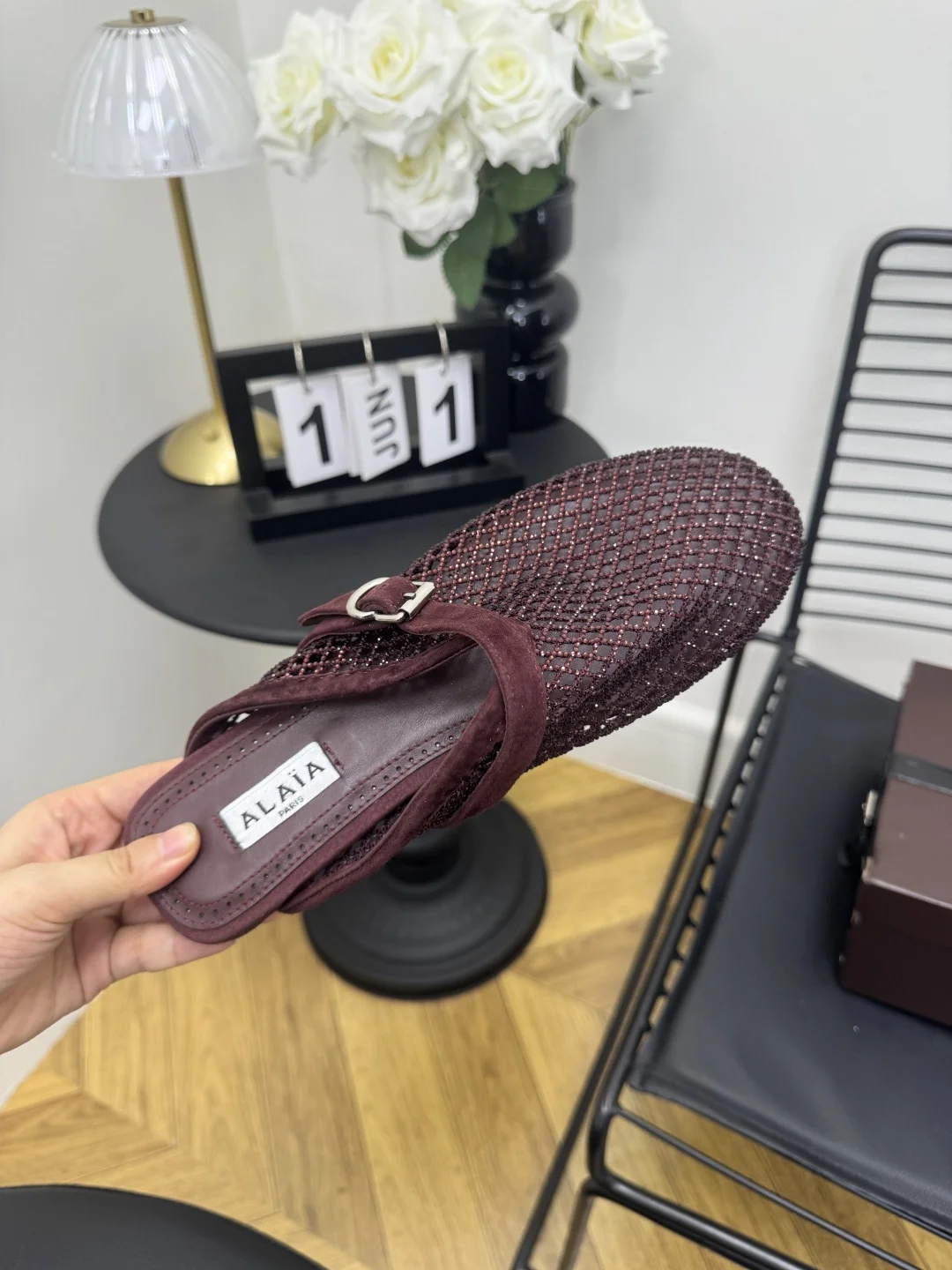 ALAIA Slides Cashmere Lambskin Burgundy EU35-42 B50202609110488 - Image 4