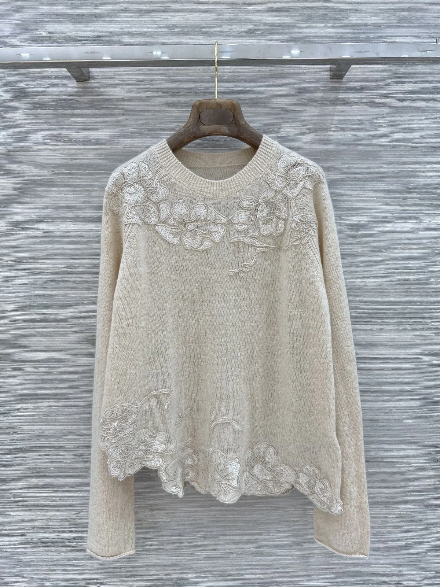 ALAIA Sweaters Cashmere Beige-White S-L D75202609061157
