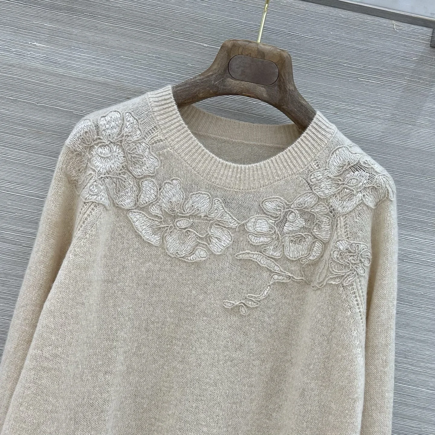 ALAIA Sweaters Cashmere Beige-White S-L D75202609061157 - Image 2