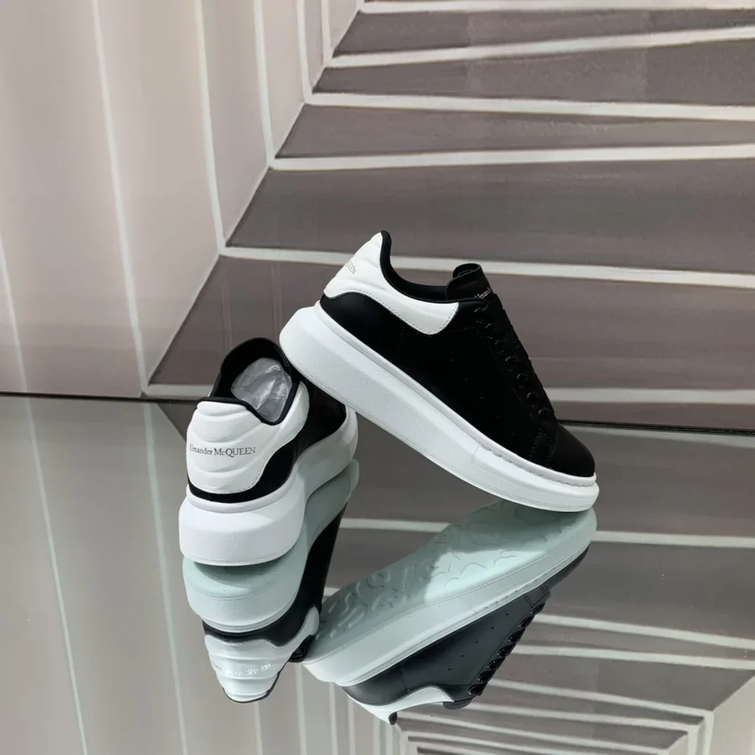 ALEXANDER MCQUEEN Sneakers Leather Black-White EU34-46 B60202609111941 - Image 5