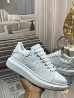 Alternative view of ALEXANDER MCQUEEN Sneakers Leather White EU34-46 B80202609111939