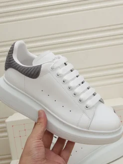 Alternative view of ALEXANDER MCQUEEN Sneakers Leather White-Grey EU35-44 B60202609111956