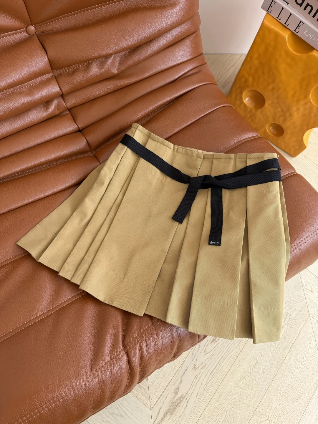 AMI Skirts Khaki-Black S-L B75202609061384 - Image 4