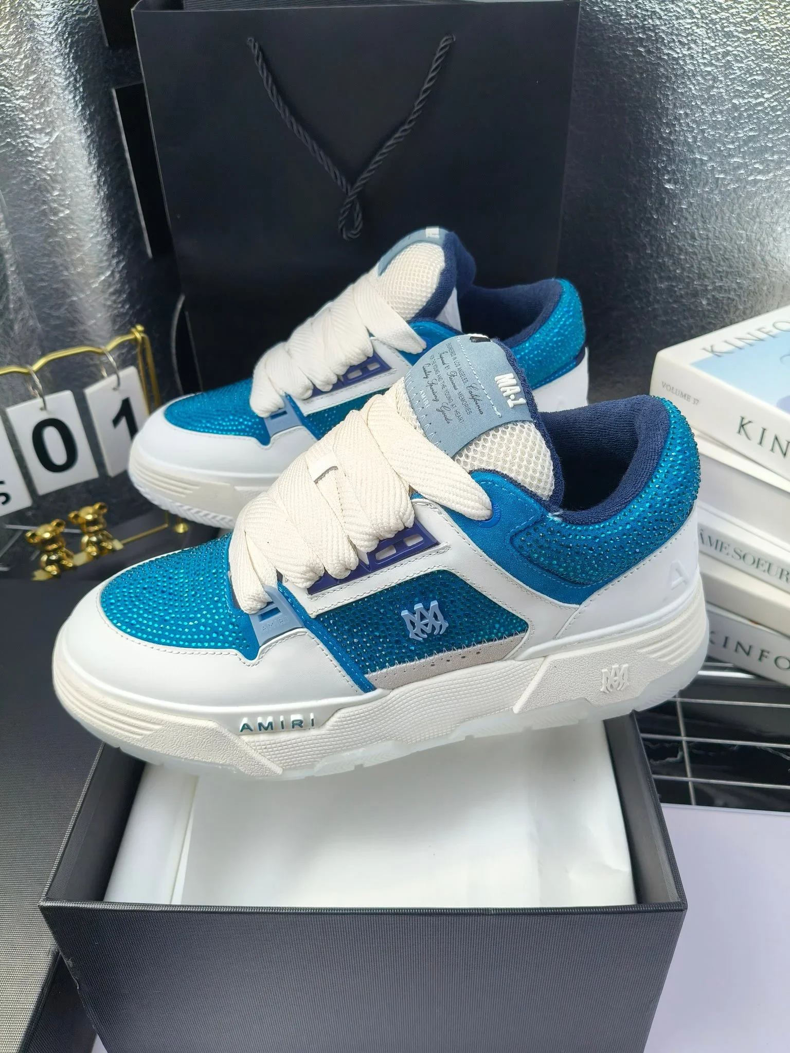 AMIRI Sneakers Suede Leather White-Blue EU35-46 C60202609111960 - Image 5