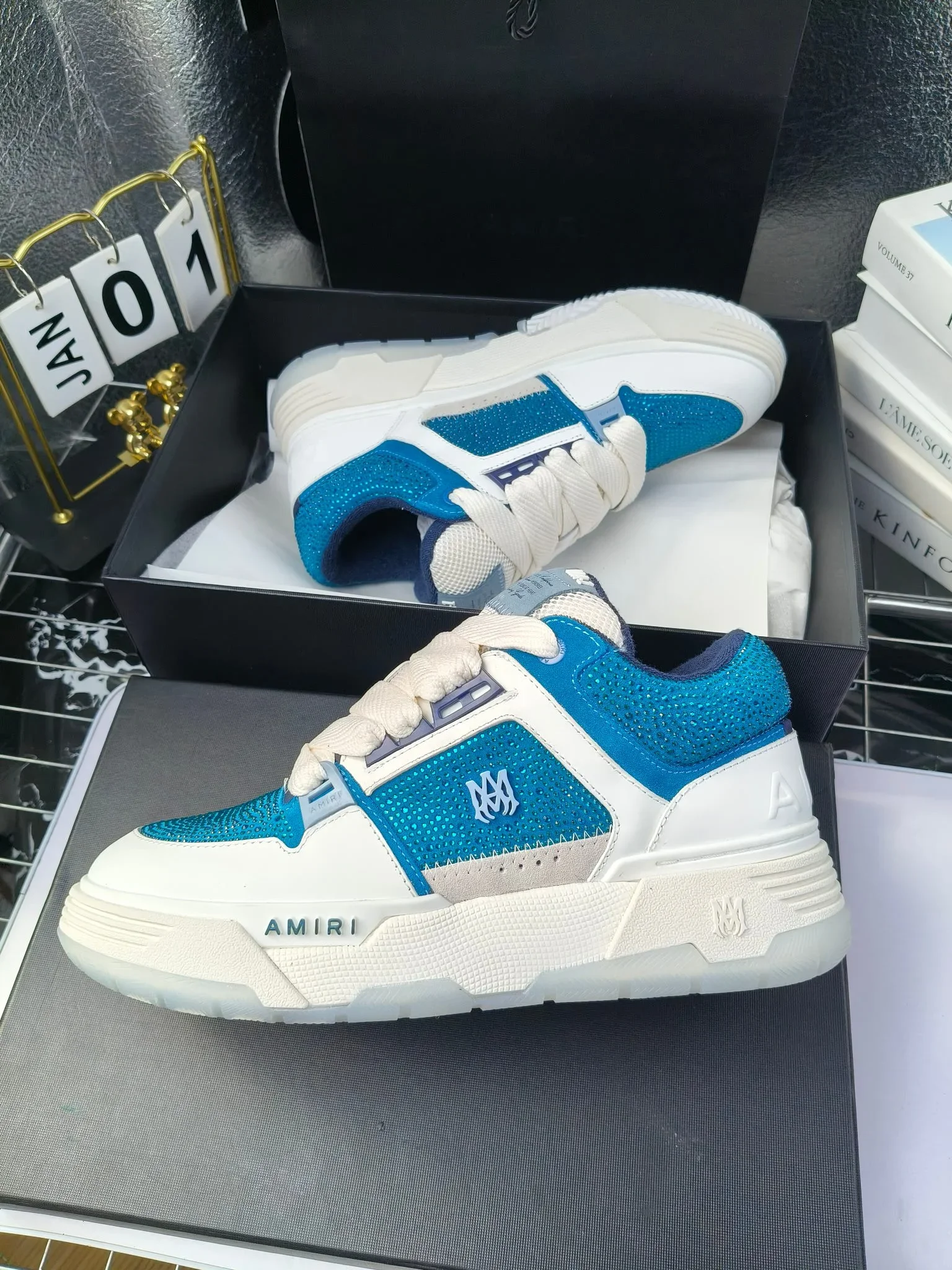 AMIRI Sneakers Suede Leather White-Blue EU35-46 C60202609111960 - Image 9