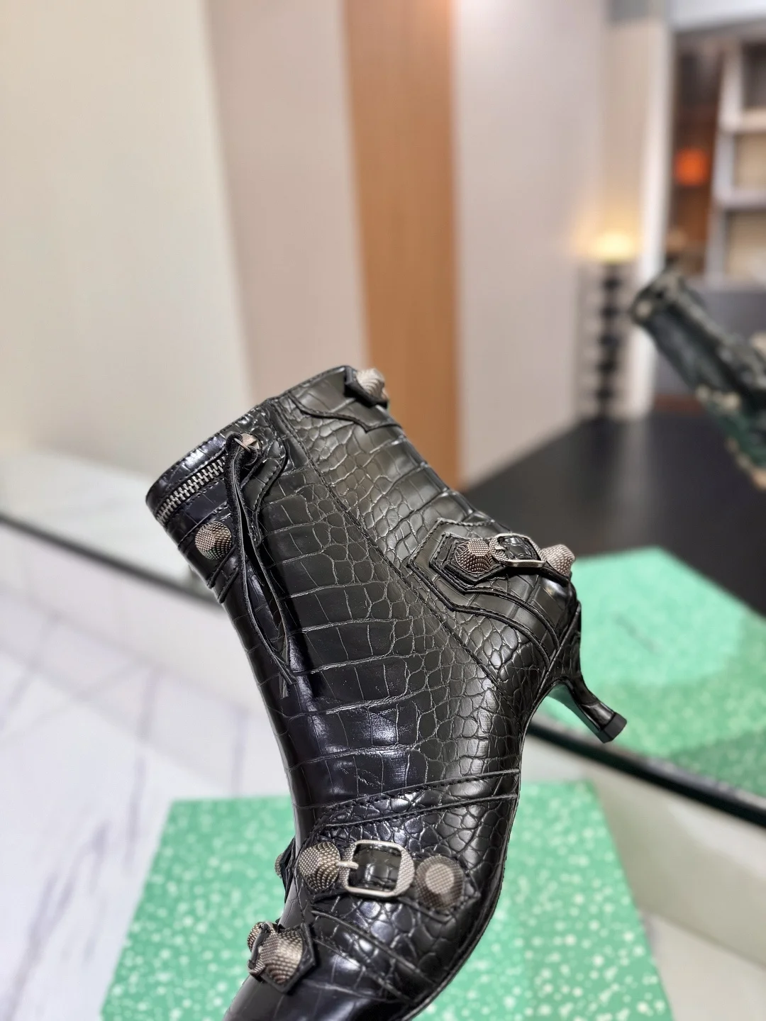 BALENCIAGA Booties Leather Black-Silver D90202609111412 - Image 8