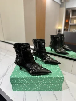 BALENCIAGA Booties Leather Black-Silver D90202609111414