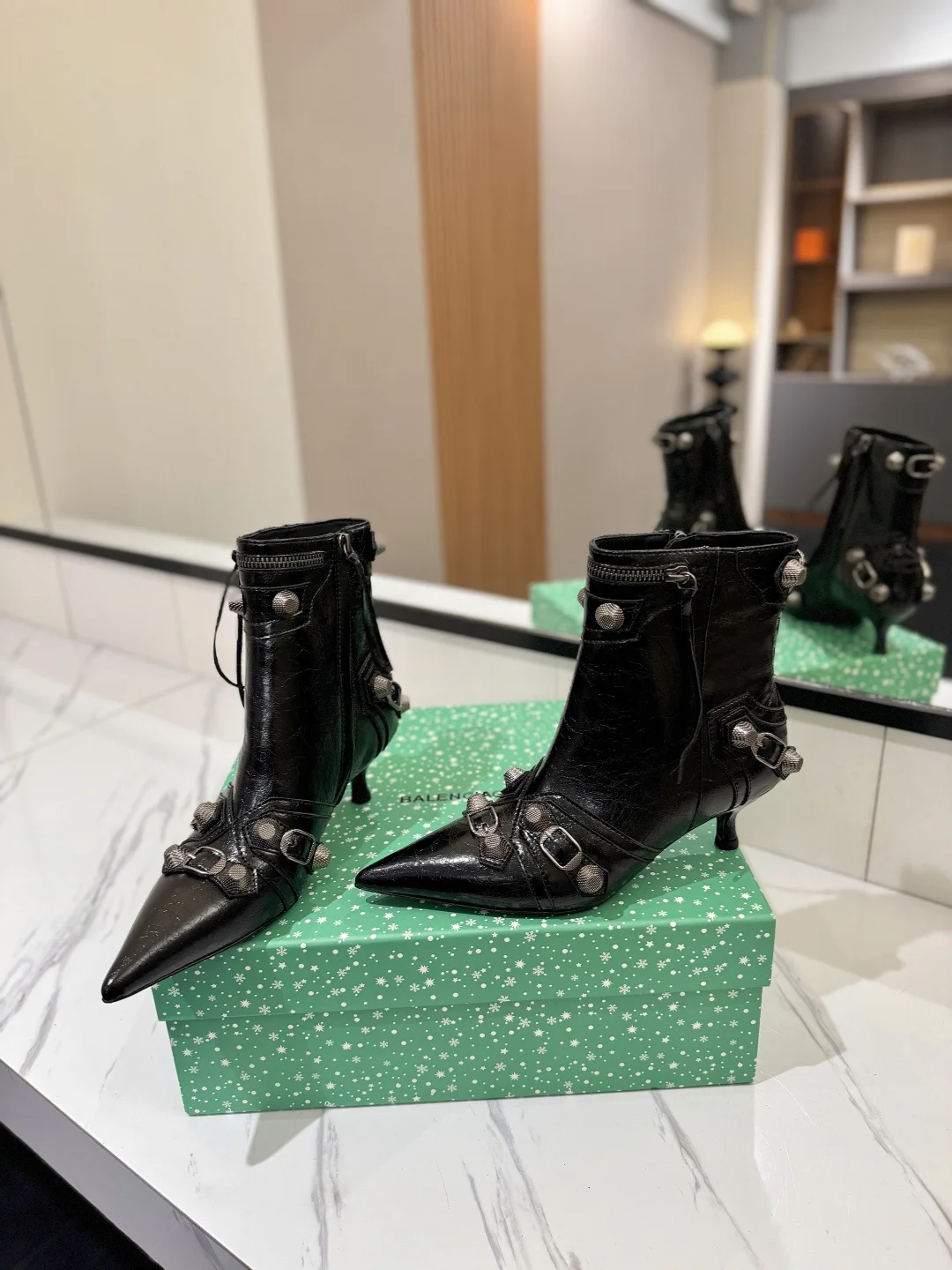 BALENCIAGA Booties Leather Black-Silver D90202609111414 - Image 6