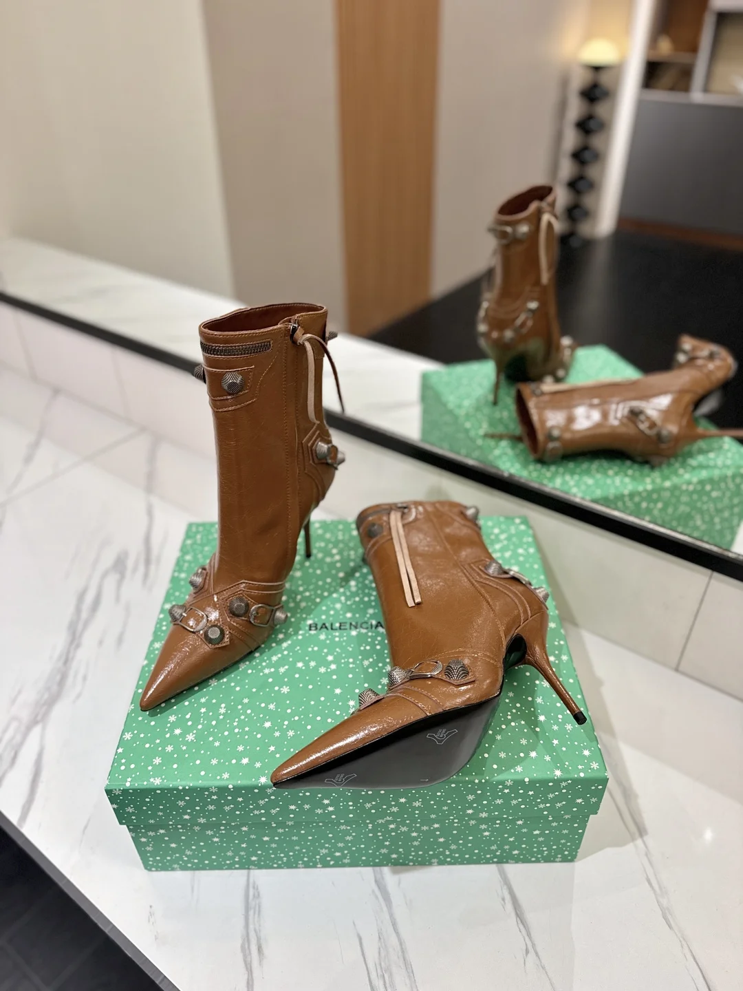 BALENCIAGA Booties Leather Brown-Silver D90202609111418 - Image 5