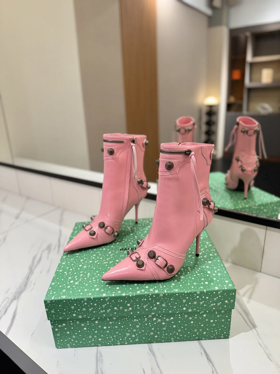 BALENCIAGA Booties Leather Pink-Silver D90202609111422 - Image 2