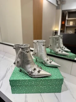 BALENCIAGA Booties Leather Silver D90202609111407