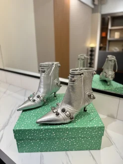 Alternative view of BALENCIAGA Booties Leather Silver D90202609111407