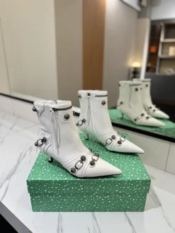 BALENCIAGA Booties Leather White-Silver D90202609111410
