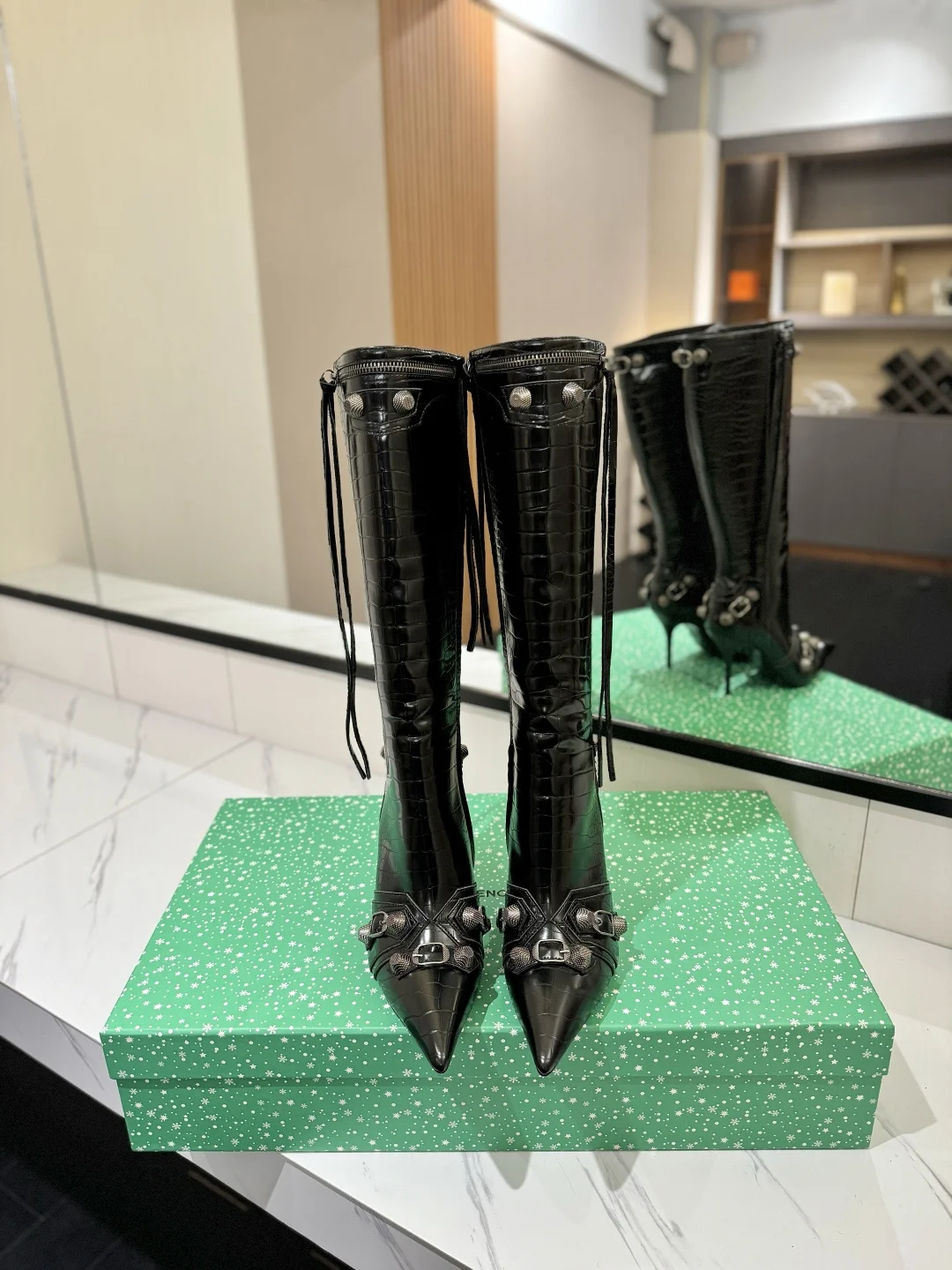 BALENCIAGA Boots Leather Black E70202609111431 - Image 3