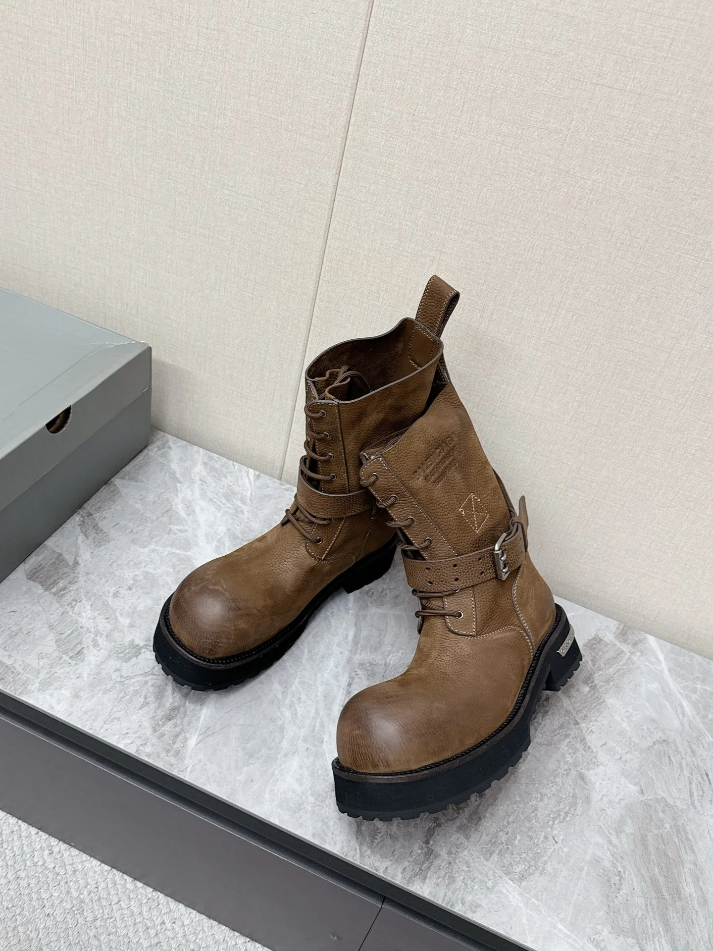 BALENCIAGA Boots Leather Brown-Black EU35-45 D90202609111372 - Image 5