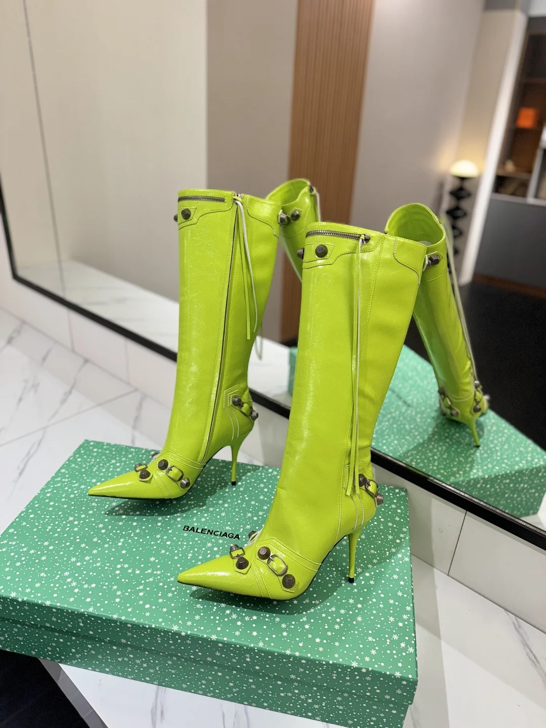 BALENCIAGA Boots Leather Lime-Silver E70202609111424 - Image 5