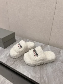 Alternative view of BALENCIAGA Slippers Brushed Cotton White-Black EU35-45 B00202609111393