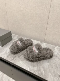 Alternative view of BALENCIAGA Slippers Cotton Gray-White EU35-45 B00202609111397