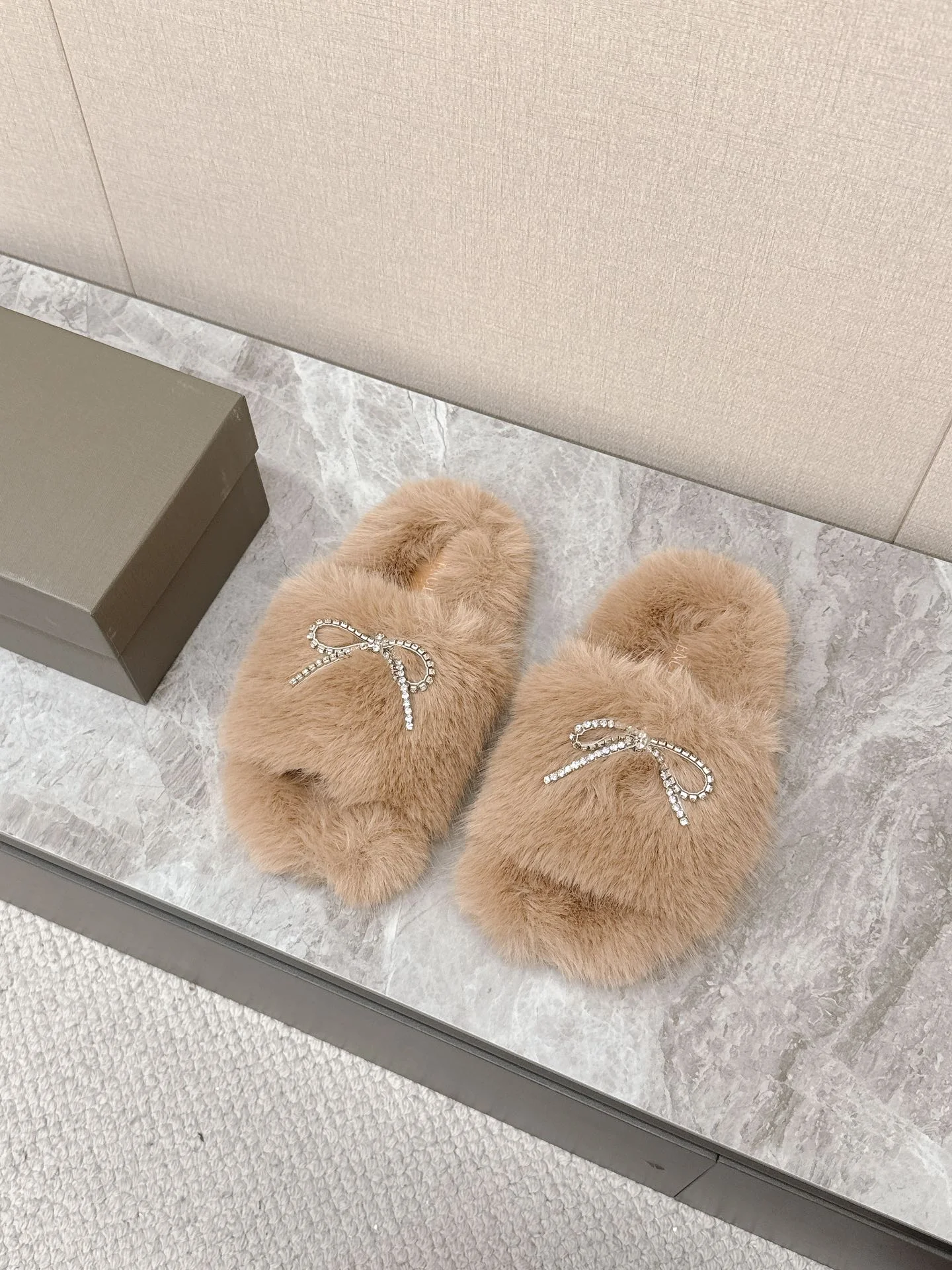 BALENCIAGA Slippers Faux Fur Brown-Silver EU35-40 B20202609111387 - Image 3