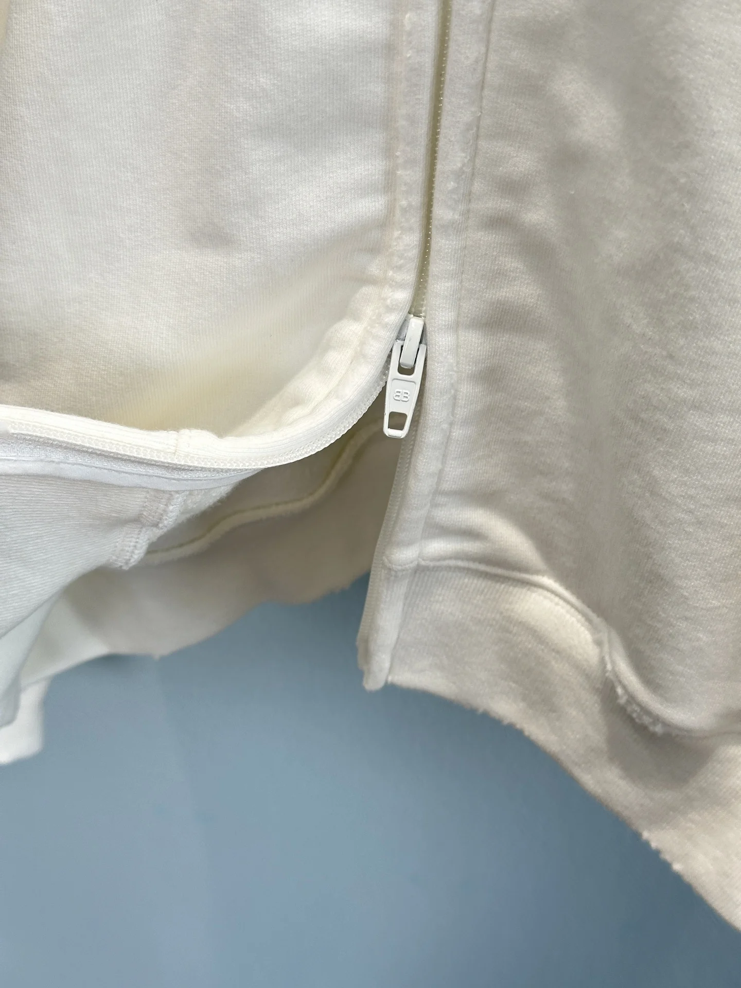 BALENCIAGA Sweaters Cream-Black S-L C30202609060317 - Image 8