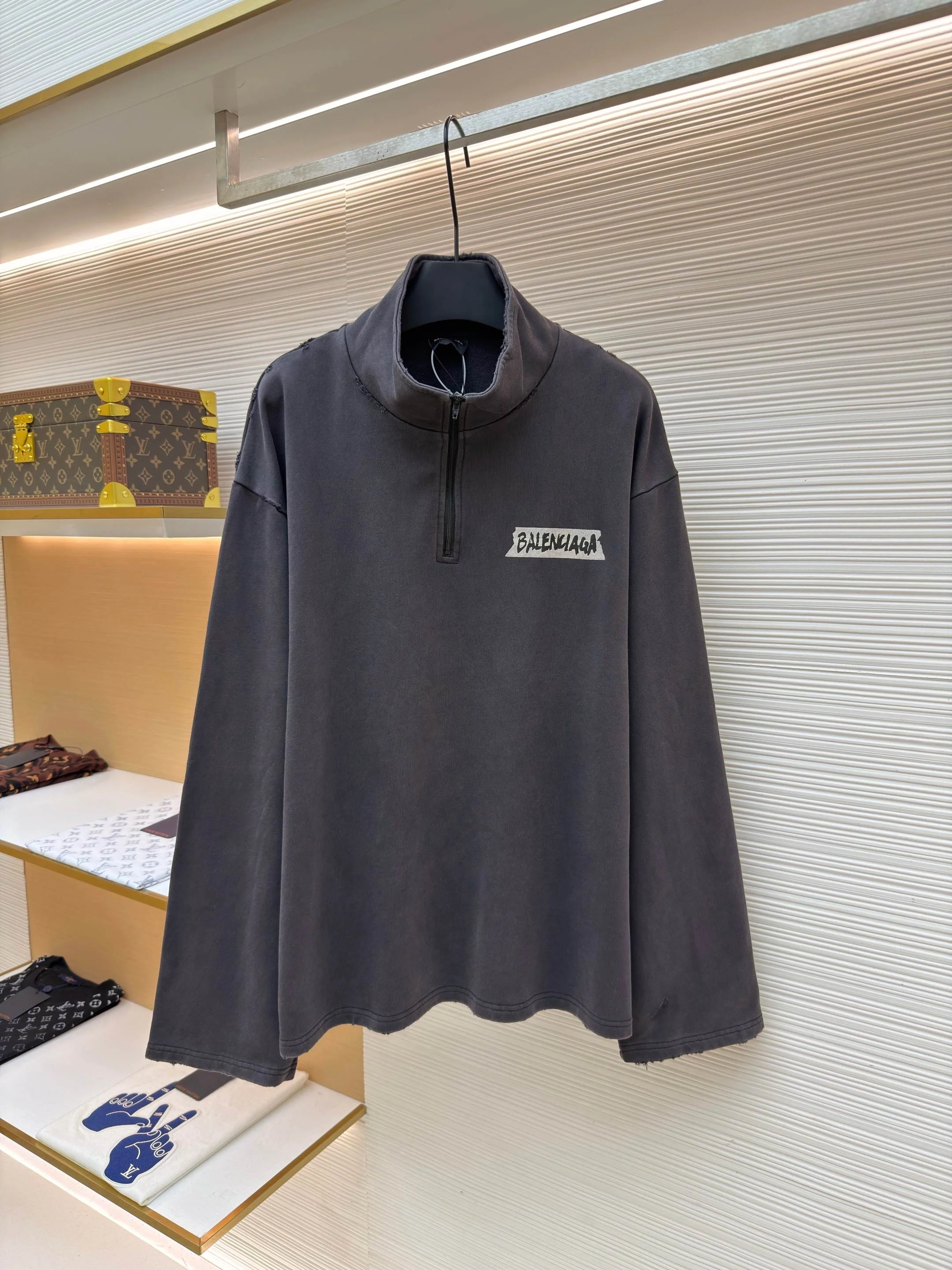 BALENCIAGA Sweaters Gray S-L B00202609090632