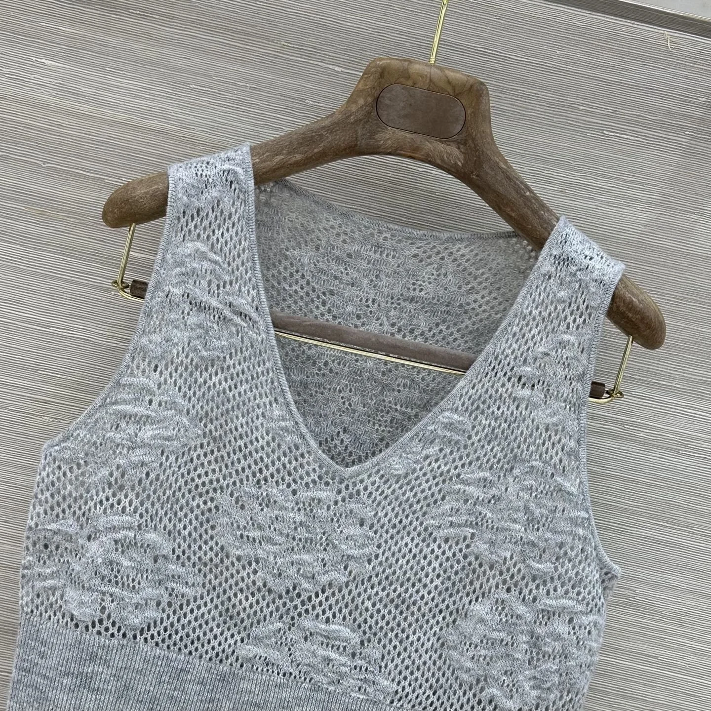 BALENCIAGA Vests Alpaca Silk Grey S-L A75202609062048 - Image 2