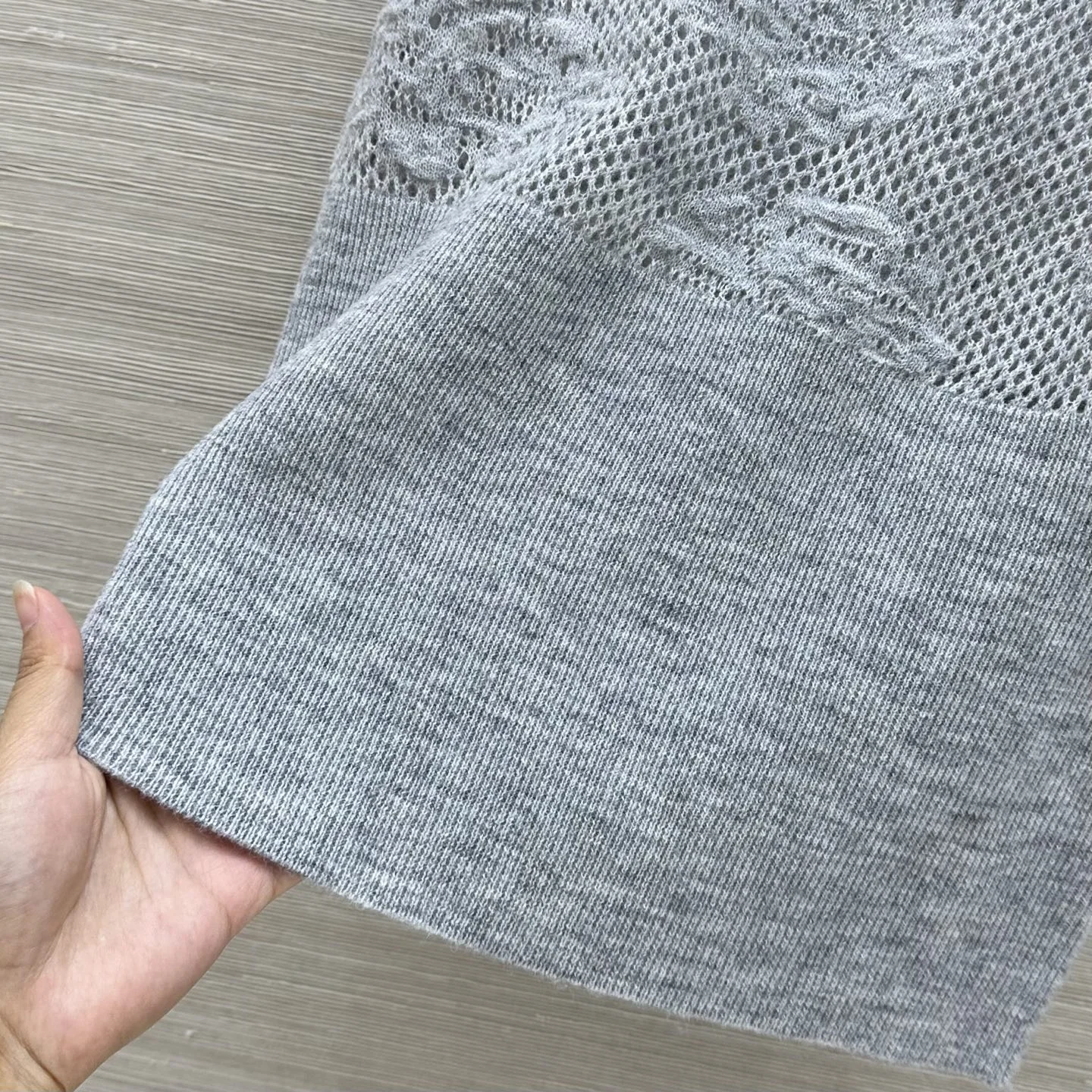 BALENCIAGA Vests Alpaca Silk Grey S-L A75202609062048 - Image 7