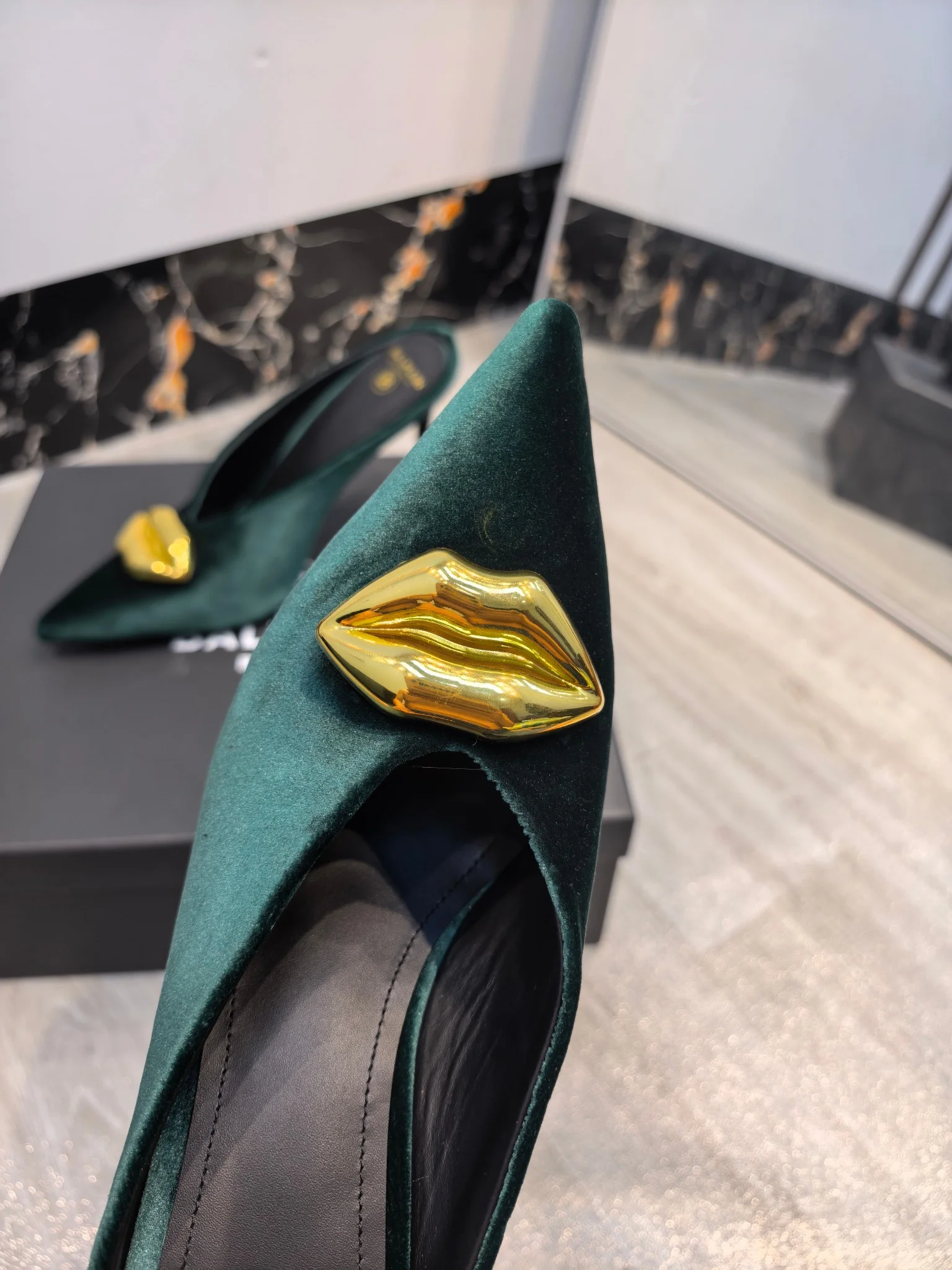 BALMAIN Mules Velvet Leather Green-Gold EU36-42 B95202609110195 - Image 4