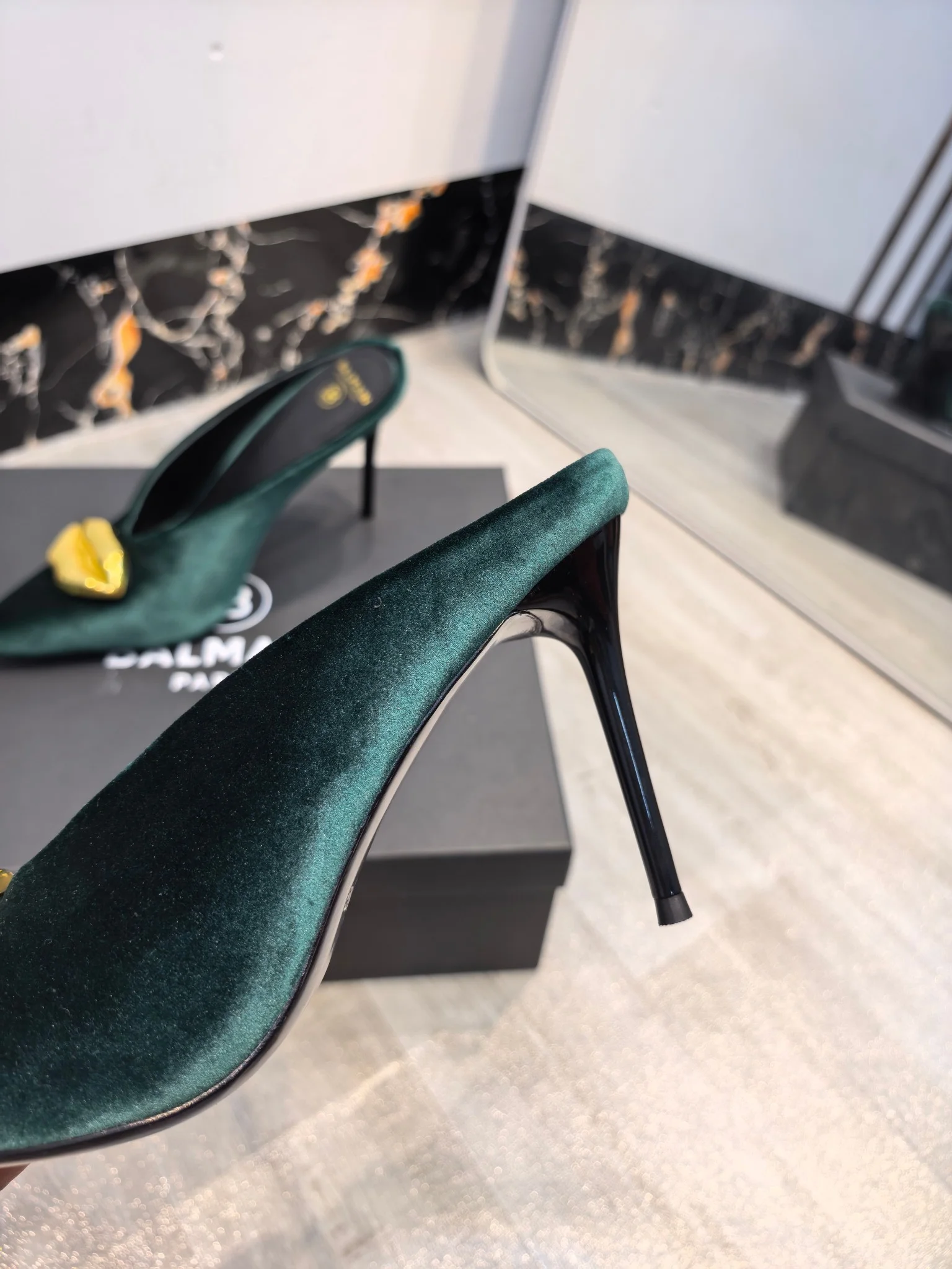 BALMAIN Mules Velvet Leather Green-Gold EU36-42 B95202609110195 - Image 5